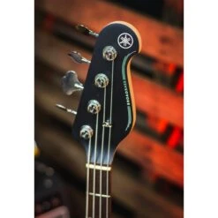 Yamaha BB234VW Electric Bass In Vintage White -Musical Instrument Store img 5666