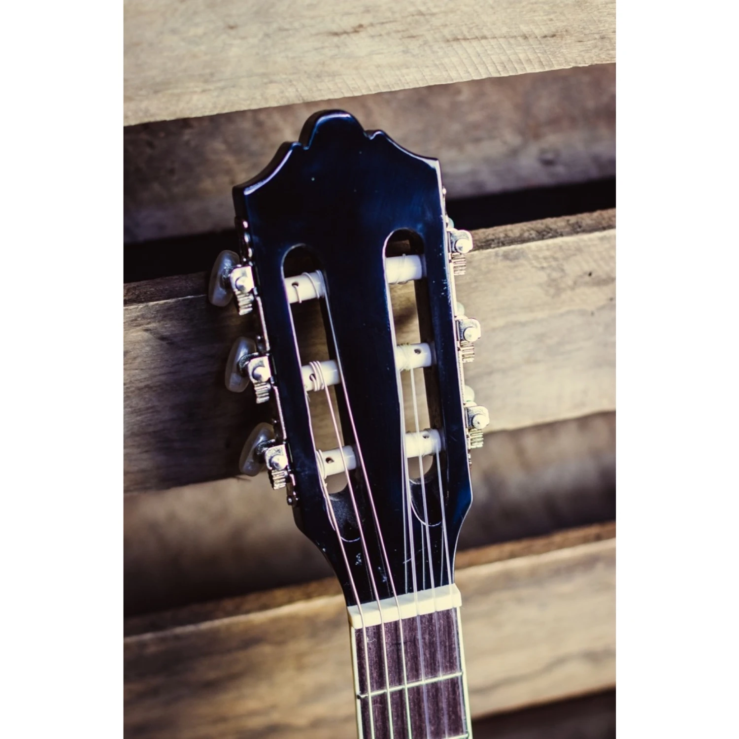 Ashton CG12 1/2 Size Nylon String Guitar Pack Black 6 Ashton CG12 1/2 Size Nylon String Guitar Pack Black - Image 4