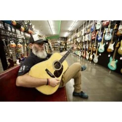 Martin D-41 Acoustic Guitar In Case -Musical Instrument Store mg 4009