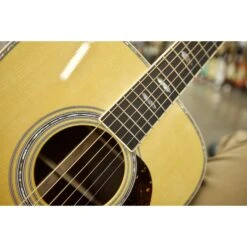 Martin D-41 Acoustic Guitar In Case -Musical Instrument Store mg 4012