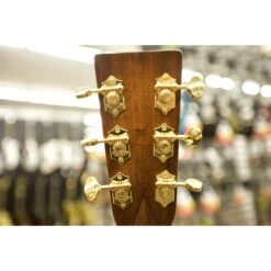 Martin D-41 Acoustic Guitar In Case -Musical Instrument Store mg 4014